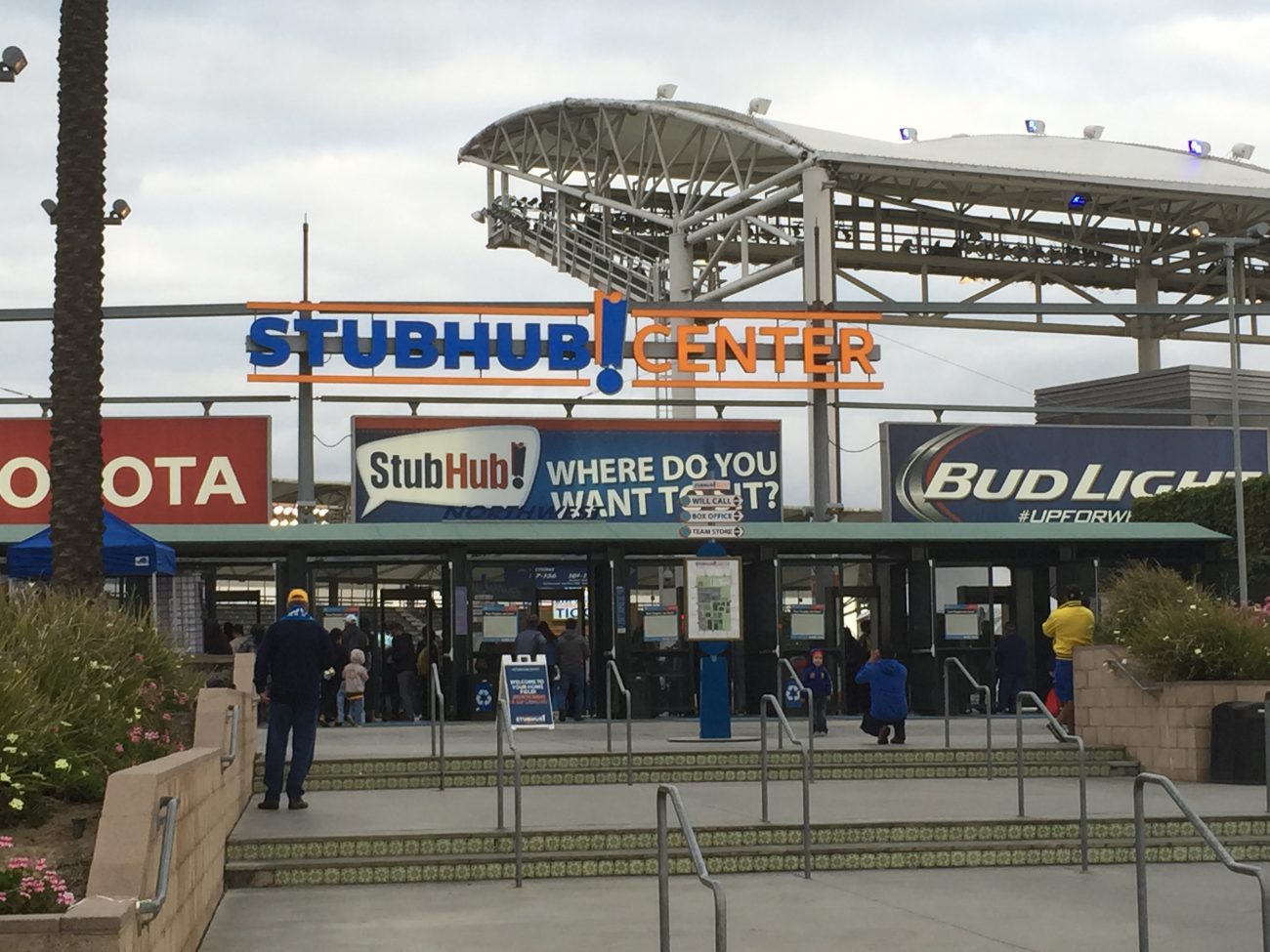 StubHub Center guide The Itinerant Fan