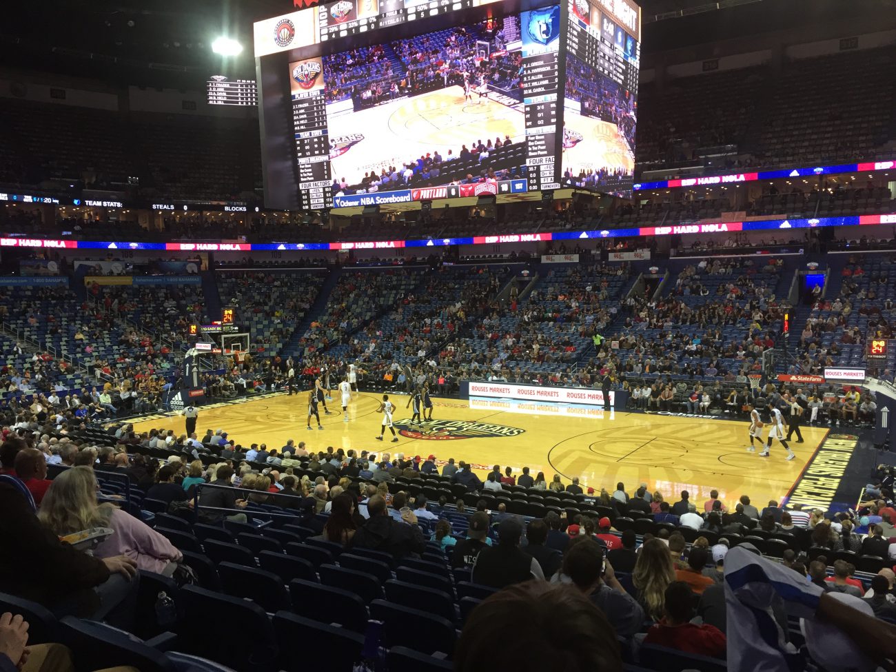 smoothie king center pelicans