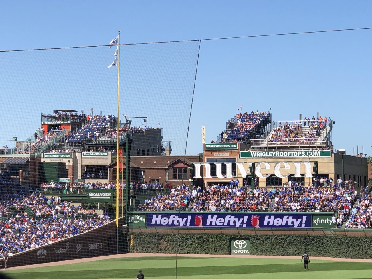 Wrigley Field Ivy With Scoreboard Background - Marquee Sports Network