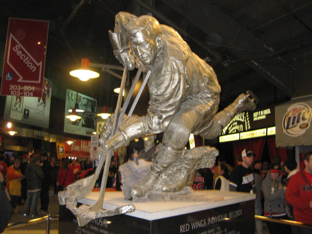Statue of Red Wings legend Ted Lindsay stands on the concourse at Joe Louis Arena in Detroit