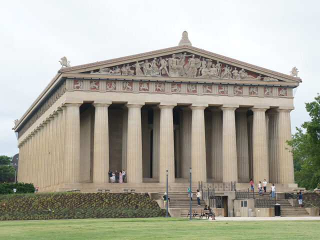 The Parthenon Nashville sports teams travel guide