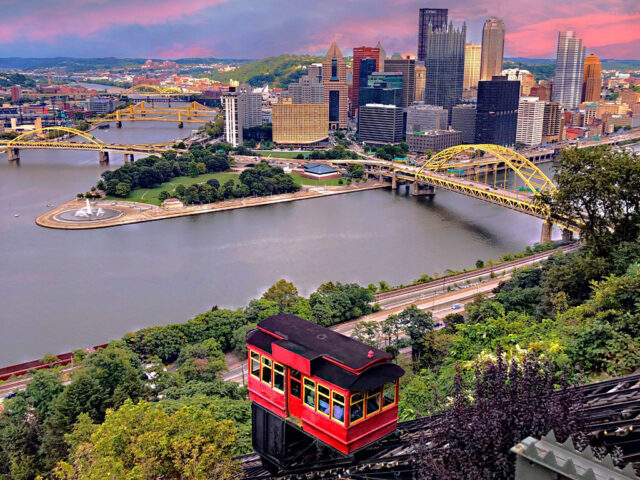 Duquesne Incline Pittsburgh sports teams travel guide