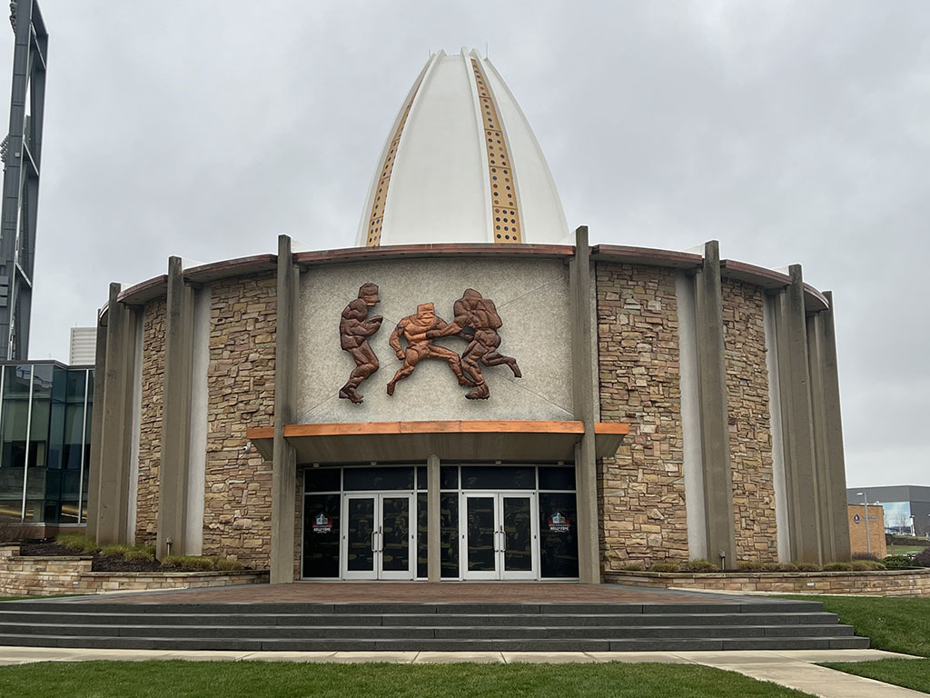 Guide To Visiting The Pro Football Hall Of Fame In Canton, Ohio ...