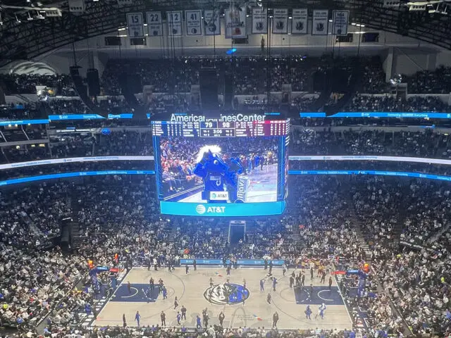 Does American Airlines Center Have a Clear Bag Policy? Essential Guide
