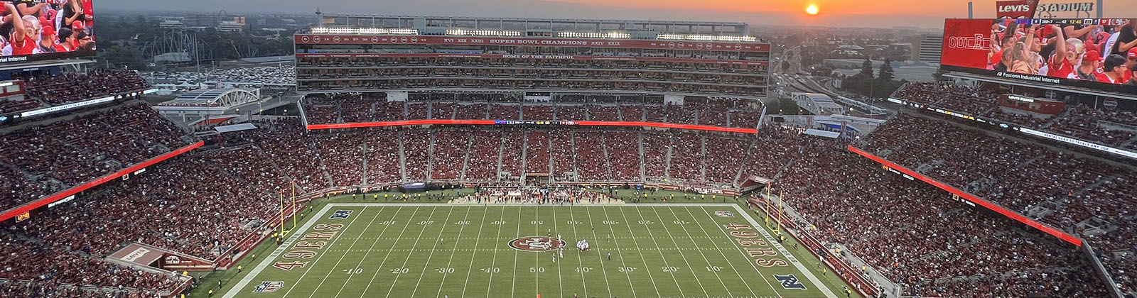 Panoramic view of the field at Levi's Stadium in Santa Clara, California, during a San Francisco 49ers game