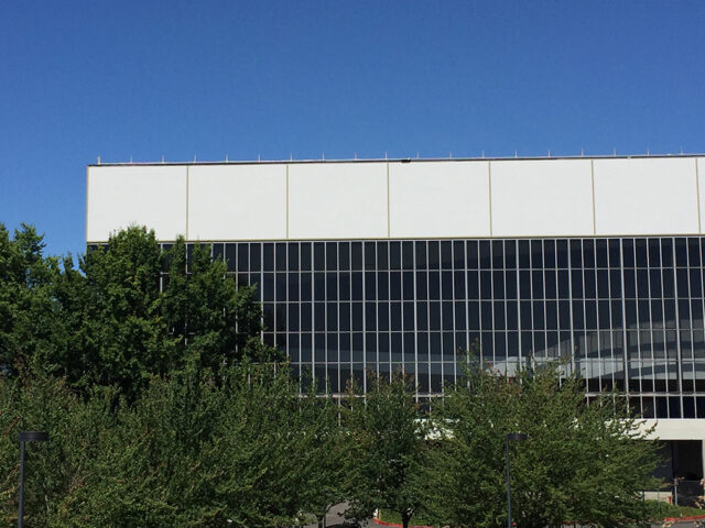 Exterior view of Veterans Memorial Coliseum, an arena in Portland, Oregon